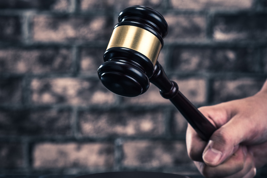 上海刑事律師視角下的熱點(diǎn)事件：故意沖撞石山艦的法律分析與思考