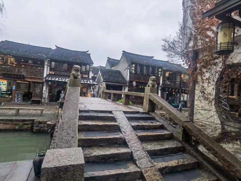 針對(duì)于人販子的處罰是什么？虹口刑事律師對(duì)此回答拐賣兒童罪行的法律規(guī)定是什么