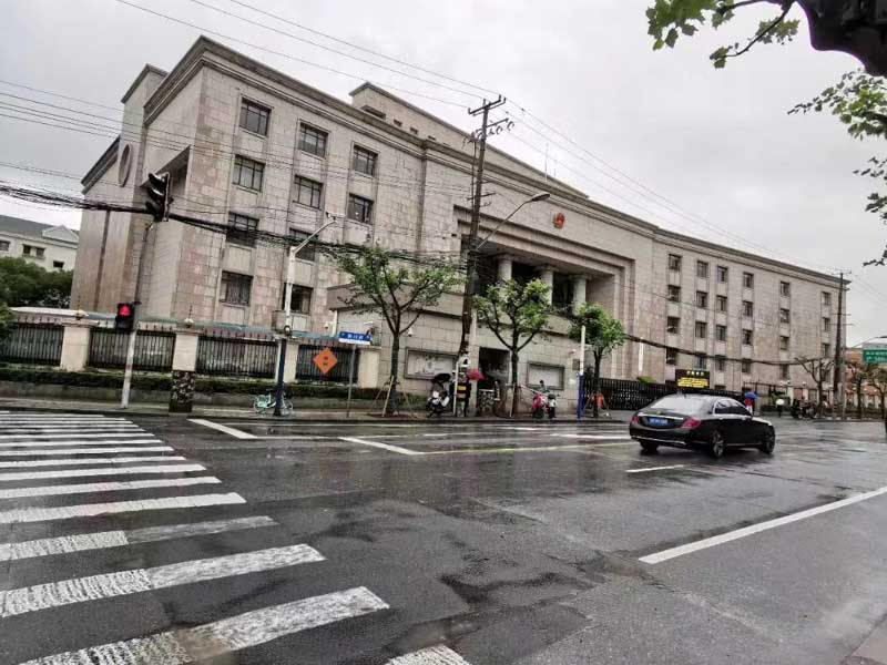 如何審查被告人在偵查階段不同期間供述的合法性？青浦刑事律師告訴您