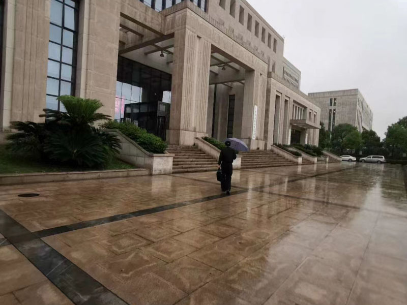 期貨合同詐騙法院怎么判？黃浦刑事律師為您講解