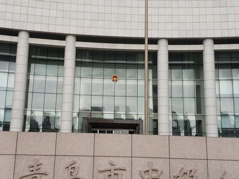 虹口區(qū)刑事律師來講講沒有意識到使用的信用卡是偽造是否構(gòu)成犯罪