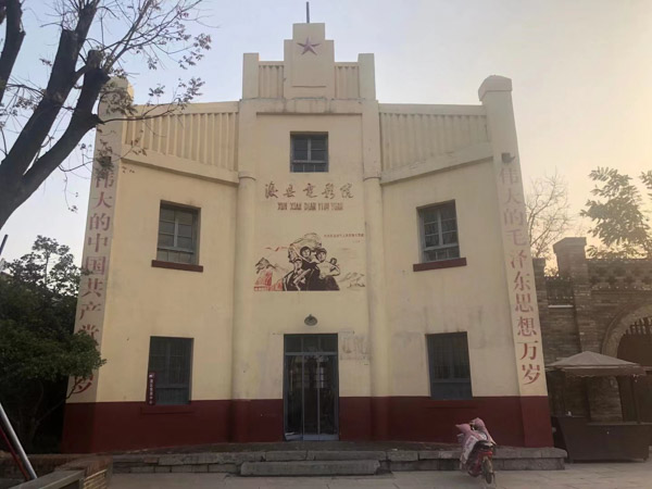 與證據(jù)相關(guān)的法律有哪些？上海靜安刑事律師為您介紹