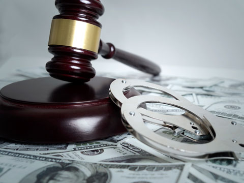 上海刑事官司律師述明星鄧倫偷逃稅被追繳并罰